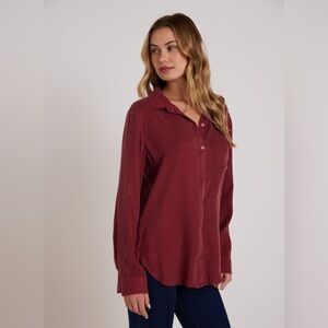 BELLA DAHL| Boyfriend shirt in Merlot | size xs